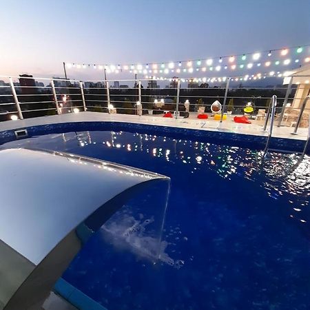 Hotel Wave Батуми Экстерьер фото