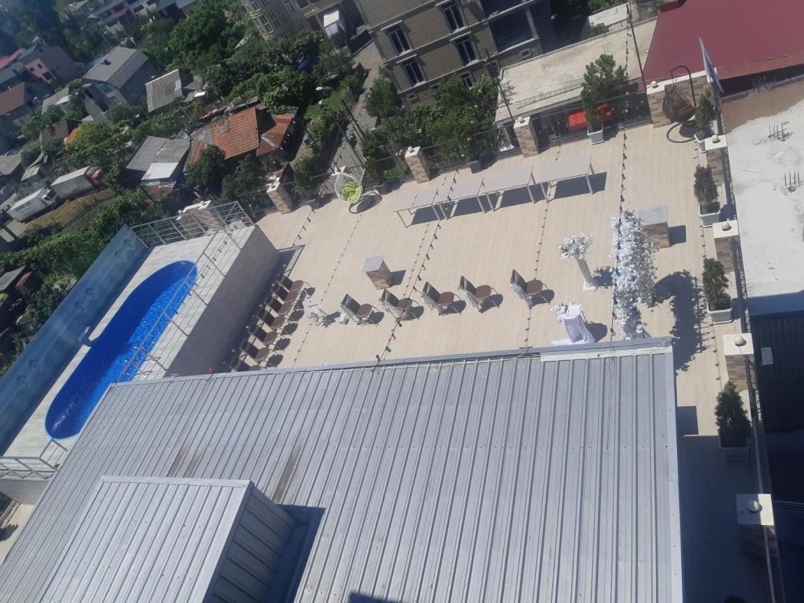 Hotel Wave Батуми Экстерьер фото