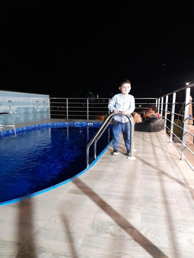 Hotel Wave Батуми Экстерьер фото