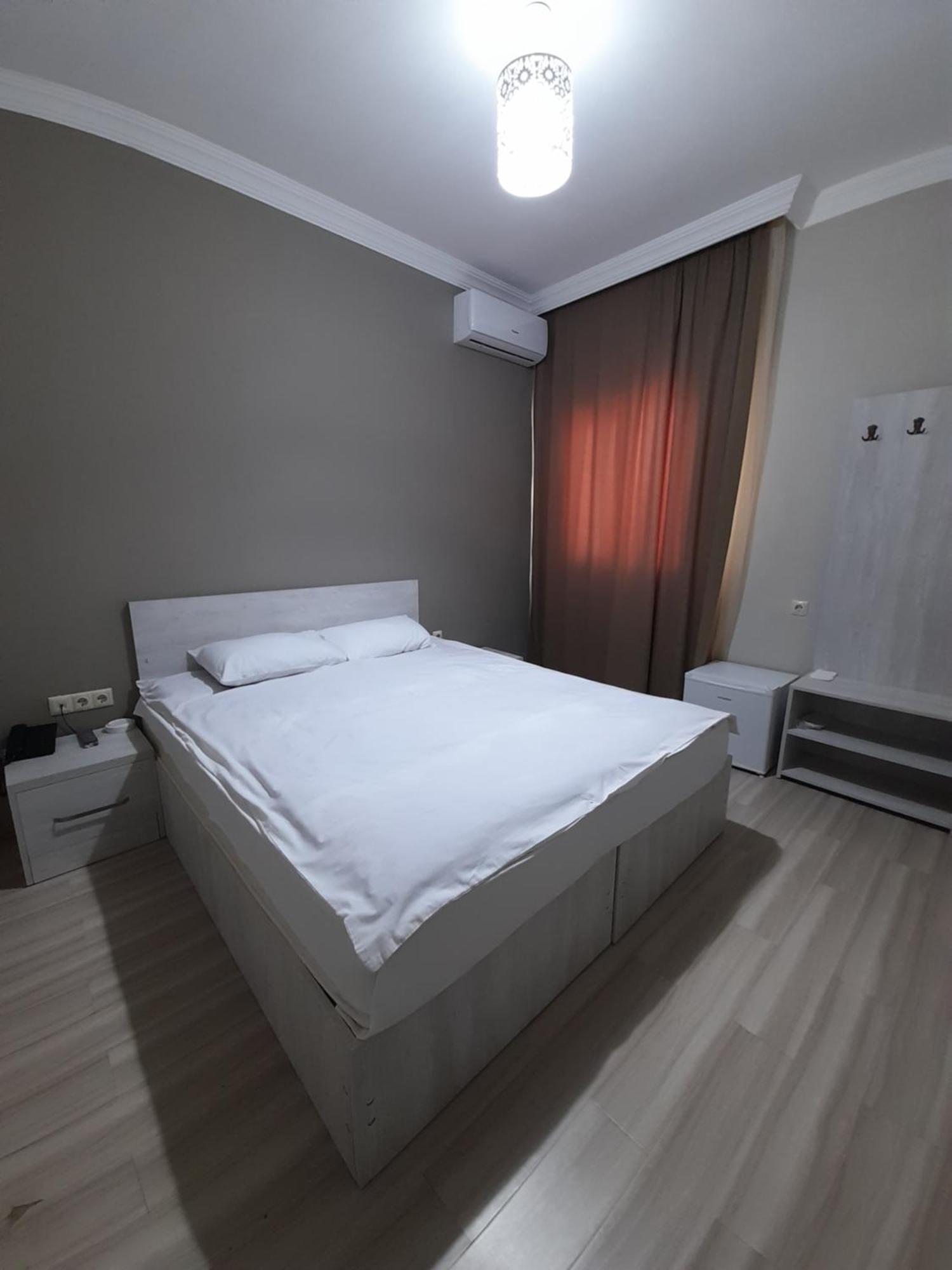 Hotel Wave Батуми Экстерьер фото