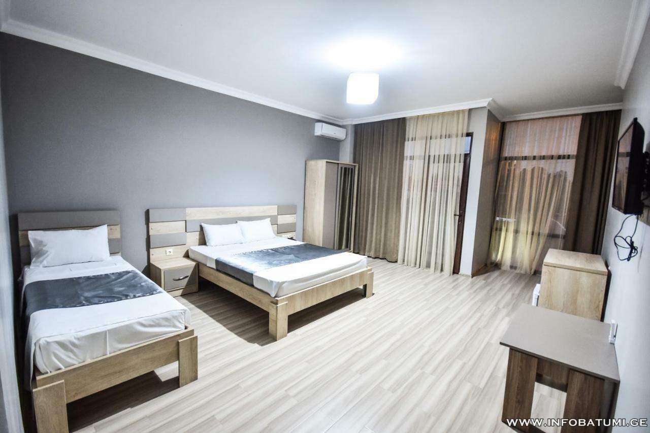 Hotel Wave Батуми Экстерьер фото